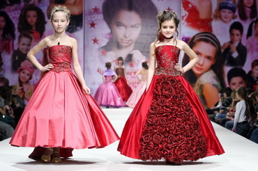 ������� ��������� "�������� ���" �� Volvo Fashion Week � ������. ����� �����-���� 2009-2010